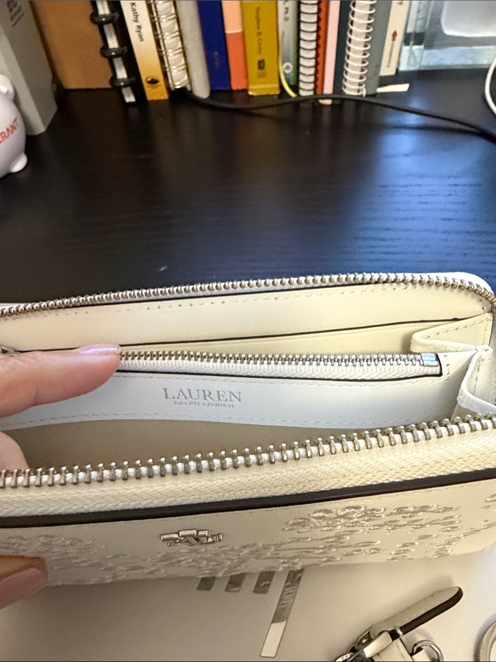 Ralph Lauren White Embroidered Zip Wallet and Card Case Set - Picture 4 of 14
